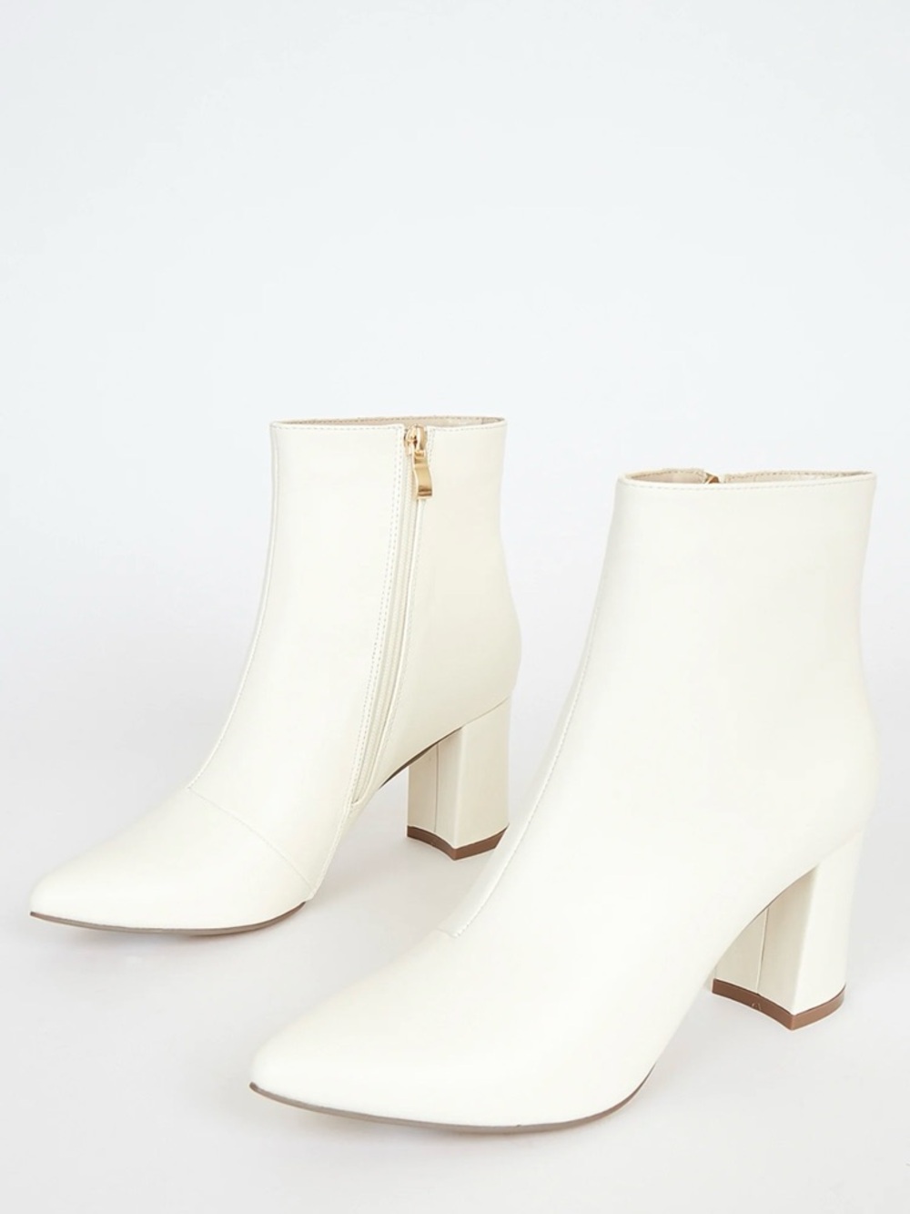 Women's LULU white Ankle Boots